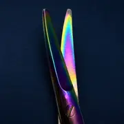 Mayo Scissors — Curved — tip macro.CjJJ9LEL